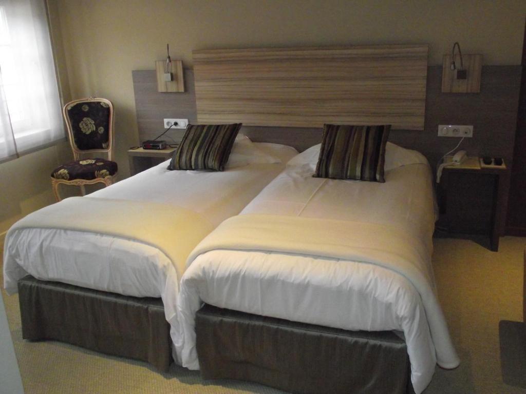 Hostellerie Au Cygne Wissembourg Δωμάτιο φωτογραφία